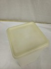 Vintage Tupperware Saltine Cracker Keeper Container  1314 With Lid 10  X 5 