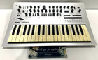 Korg Minilogue Polyphonic Analog Synthesizer 37 Key 4 Voice With Box Tested
