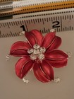 Absolutely Stunning Holiday Rhinestone Red Flower Brooch Pin Ca Usa E410-1