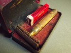 Vintage Gillette Gold Tone Razor W blades   Orig Box 3 25 long