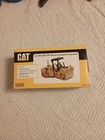 Norscot 55132 Cat Cb-534d Xw Vibratory Asphalt Compactor 1 50 Scale N i b 