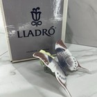Mint Lladro    a Moments Rest    Butterfly Floral Figurine 6173 Original Box