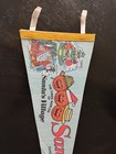 Vintage Santa s Village Dundee  Illinois Amusement Park Souvenir Felt Pennant