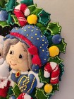Vtg Bucilla Santa   Mrs Claus Felt Sequins Handmade Wreath Grannycore 18  90 s