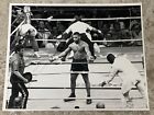 Original 1988 Mike Tyson Vs  Michael Spinks Type 1 Boxing Photo Easy Work Shrug