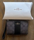 Nwt Coach Signature Corner Zip Wristlet Wallet Brown With Box