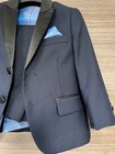 Isaac Mizrahi Boys Navy Tuxedo Suit Jacket   Pants Size 2 Satin Trim Formal Set